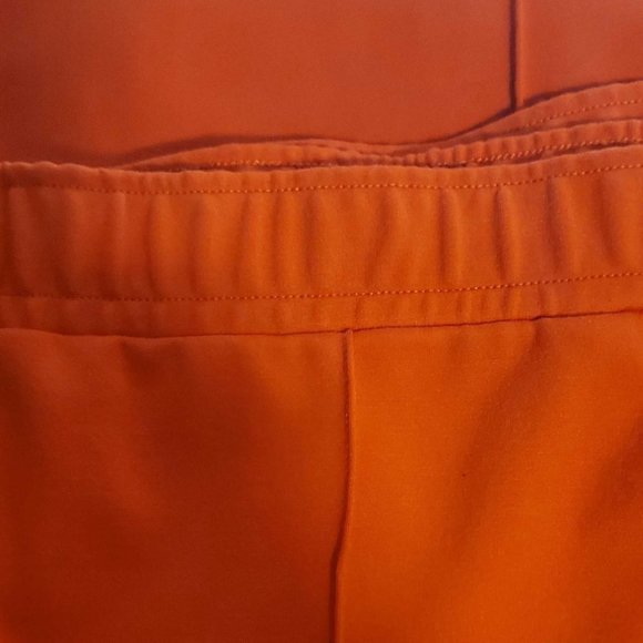 Disney Store Red Orange Minnie Mouse Ponte Pant - 3X - Picture 6 of 9